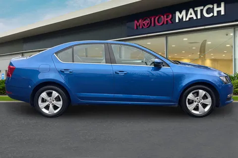 GJ69AOV Škoda Octavia 1.5 TSI ACT SE Technology Euro 6 (s/s) 5dr Thumbnail #4