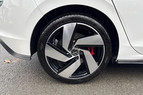 DA73FZR Volkswagen Golf 2.0 TSI 300 GTI Clubsport 5dr DSG | Keyless Entry | IQ.Light Thumbnail #12