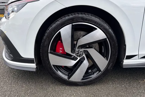 DA73FZR Volkswagen Golf 2.0 TSI 300 GTI Clubsport 5dr DSG | Keyless Entry | IQ.Light Thumbnail #14