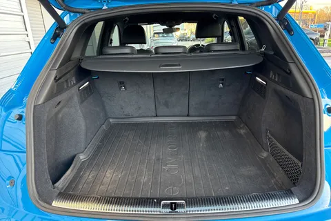 KW69OOY Audi Q5 2.0 TFSI 45 Black Edition S Tronic quattro Euro 6 (s/s) 5dr Thumbnail #8