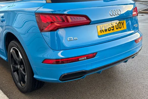 KW69OOY Audi Q5 2.0 TFSI 45 Black Edition S Tronic quattro Euro 6 (s/s) 5dr Thumbnail #9