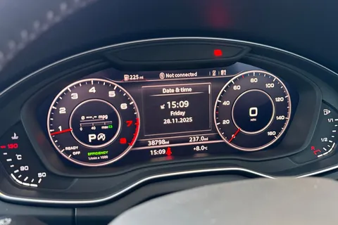 KW69OOY Audi Q5 2.0 TFSI 45 Black Edition S Tronic quattro Euro 6 (s/s) 5dr Thumbnail #58