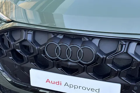 DN75UMW Audi SQ5 3.0 TFSI S Launch Edition Sportback S Tronic quattro Euro 6 (s/s) 5dr Thumbnail #26