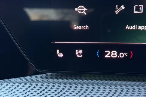 DN75UMW Audi SQ5 3.0 TFSI S Launch Edition Sportback S Tronic quattro Euro 6 (s/s) 5dr Thumbnail #49