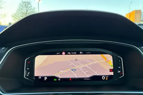 BP23OZS Volkswagen Tiguan 1.5 TSI 150 Elegance 5dr DSG | Heated Seats | Power Tailgate Thumbnail #27