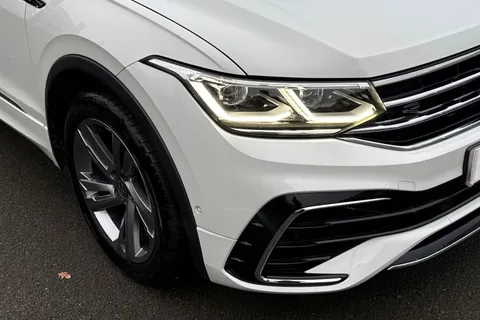 DF23OPJ Volkswagen Tiguan 1.5 TSI 150 R-Line Edition 5dr DSG Thumbnail #10