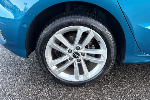 BV21WCZ Audi A3 Sport 40 TFSI e 204 PS S tronic Thumbnail #12