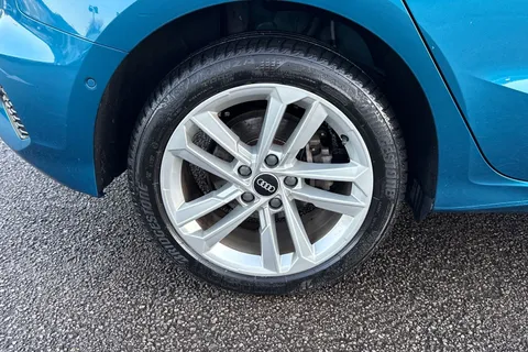 BV21WCZ Audi A3 Sport 40 TFSI e 204 PS S tronic Thumbnail #14