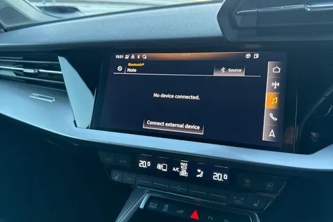 BV21WCZ Audi A3 Sport 40 TFSI e 204 PS S tronic Thumbnail #37