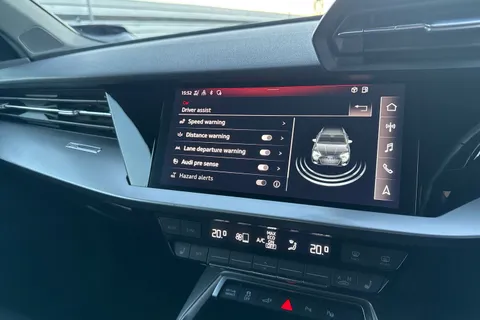 BV21WCZ Audi A3 Sport 40 TFSI e 204 PS S tronic Thumbnail #46