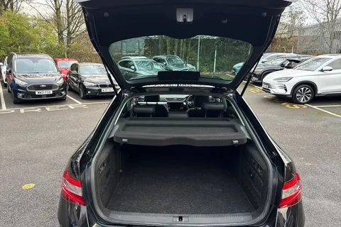 AJ21XDT Škoda Superb 1.4 TSI iV 13kWh SE Technology DSG Euro 6 (s/s) 5dr Thumbnail #11