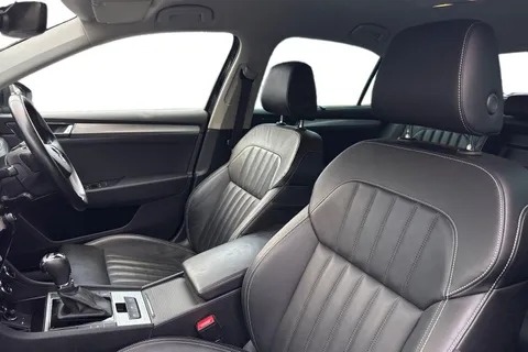 AJ21XDT Škoda Superb 1.4 TSI iV 13kWh SE Technology DSG Euro 6 (s/s) 5dr Thumbnail #12