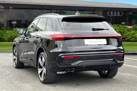 PJ25RYG Audi Q5 SUV Edition 1 TDI quattro 204 PS S tronic Thumbnail #3