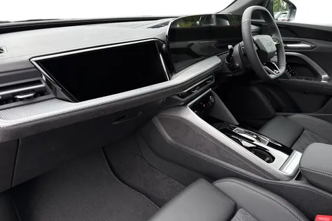 PJ25RYG Audi Q5 SUV Edition 1 TDI quattro 204 PS S tronic Thumbnail #15