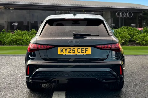 KY25CEF Audi A3 Black Edition 35 TFSI 150 PS S tronic Thumbnail #5