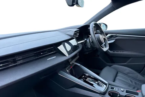 KY25CEF Audi A3 Black Edition 35 TFSI 150 PS S tronic Thumbnail #10