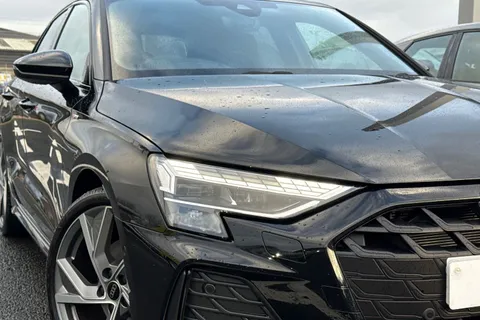 KY25CEF Audi A3 Black Edition 35 TFSI 150 PS S tronic Thumbnail #18