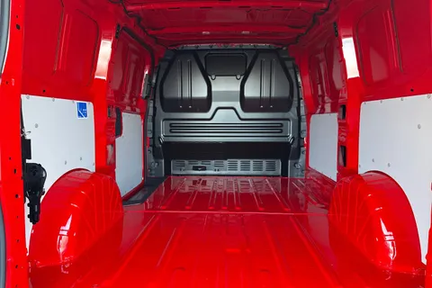 CX75KFE Volkswagen Transporter 2.0 TDI T28 Commerce Pro Panel Van 5dr Diesel Auto FWD SWB Euro 6 (s/s) (150 ps) Thumbnail #6