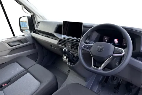 CX75JZU Volkswagen Crafter 2.0 TDI CR30 Commerce Panel Van 5dr Diesel Manual FWD MWB Euro 6 (s/s) (140 ps) Thumbnail #13