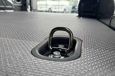 DF75TZA Volkswagen Crafter CR35 Panel van Commerce Plus LWB 177 PS 2.0 TDI 8sp Auto - MY25/LED's/Camer Thumbnail #34