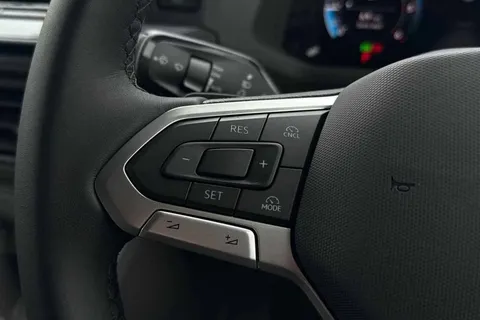 DF75TZA Volkswagen Crafter CR35 Panel van Commerce Plus LWB 177 PS 2.0 TDI 8sp Auto - MY25/LED's/Camer Thumbnail #52