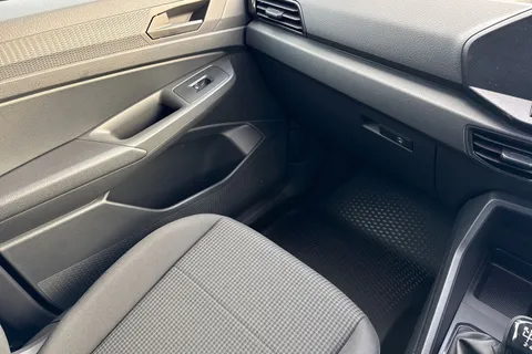 CX75JXF Volkswagen Caddy 2.0 TDI C20 Commerce Panel Van 5dr Diesel Manual SWB Euro 6 (s/s) (102 ps) Thumbnail #19