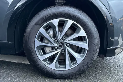 KS74VLP Audi Q6 E-Tron Q6 SUV Sport e-tron quattro 285,00 kW Thumbnail #12