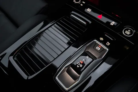 KS74VLP Audi Q6 E-Tron Q6 SUV Sport e-tron quattro 285,00 kW Thumbnail #24