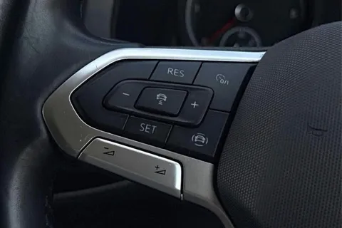 DE74BLJ Volkswagen Transporter 2.0 TDI 110 Highline Van Thumbnail #32