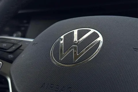 DE74BLJ Volkswagen Transporter 2.0 TDI 110 Highline Van Thumbnail #37