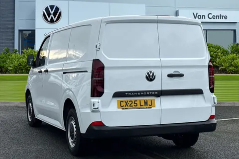 CX25LWJ Volkswagen Transporter 2.0 TDI T28 Commerce Plus FWD SWB Euro 6 (s/s) 5dr Thumbnail #2