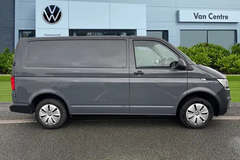 CX74LBK Volkswagen Transporter 2.0 TDI T30 Startline DSG FWD SWB Euro 6 (s/s) 5dr Thumbnail #3