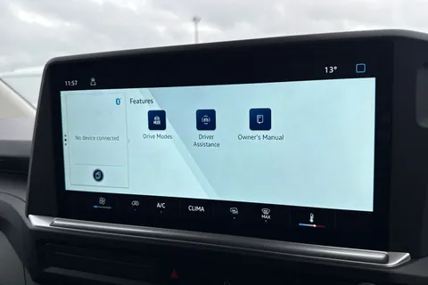 CX25LWJ Volkswagen Transporter 2.0 TDI T28 Commerce Plus FWD SWB Euro 6 (s/s) 5dr Thumbnail #39