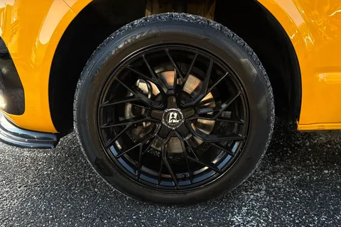 RO73LCL Volkswagen Transporter 2.0 TDI 150 Highline Camper King 4 Berth Camper Conversion DSG Auto Thumbnail #12