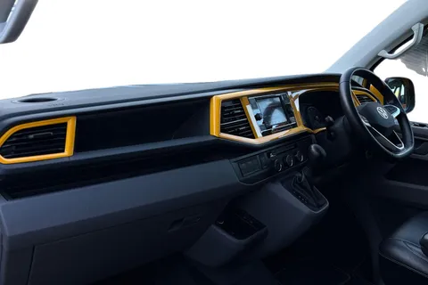 RO73LCL Volkswagen Transporter 2.0 TDI 150 Highline Camper King 4 Berth Camper Conversion DSG Auto Thumbnail #15