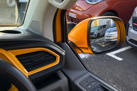 RO73LCL Volkswagen Transporter 2.0 TDI 150 Highline Camper King 4 Berth Camper Conversion DSG Auto Thumbnail #21