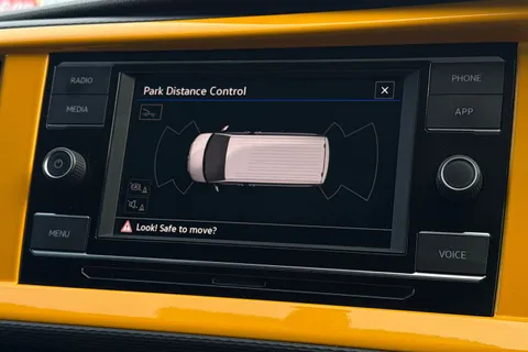 RO73LCL Volkswagen Transporter 2.0 TDI 150 Highline Camper King 4 Berth Camper Conversion DSG Auto Thumbnail #55