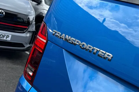 RK22UXC Volkswagen Transporter 2.0 TDI 110 Highline Camper King 4 Berth Camper Conversion Thumbnail #34