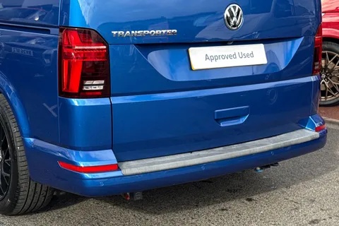 RK22UXC Volkswagen Transporter 2.0 TDI 110 Highline Camper King 4 Berth Camper Conversion Thumbnail #37