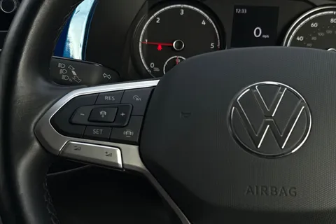 RK22UXC Volkswagen Transporter 2.0 TDI 110 Highline Camper King 4 Berth Camper Conversion Thumbnail #55