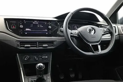 GL21FZF Volkswagen Polo 1.0 EVO 80 Match 5dr Thumbnail #2