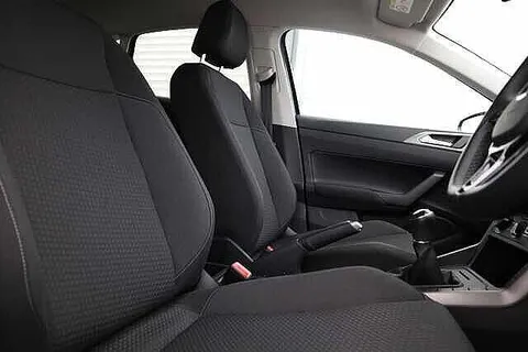 GL21FZF Volkswagen Polo 1.0 EVO 80 Match 5dr Thumbnail #11