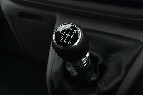BV25SBX Volkswagen Transporter Commerce Plus 2.0 TDI 110 PS 6sp Manual Thumbnail #19