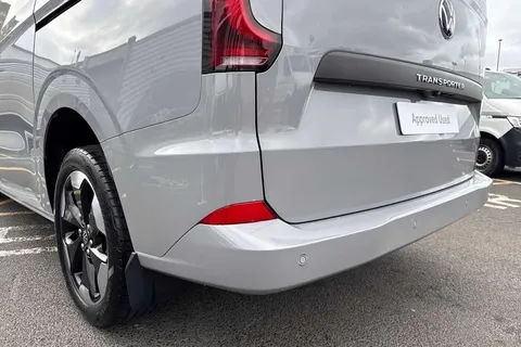 BT75MFO Volkswagen Transporter 2.0 TDI 150 Commerce Pro Van Automatic Thumbnail #15