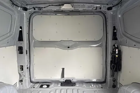 BT75MFO Volkswagen Transporter 2.0 TDI 150 Commerce Pro Van Automatic Thumbnail #32