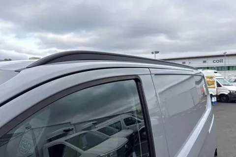 BT75MFO Volkswagen Transporter 2.0 TDI 150 Commerce Pro Van Automatic Thumbnail #36