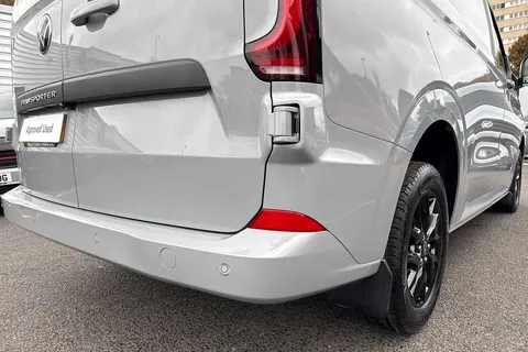 BG75UOL Volkswagen Transporter 2.0 TDI 110 Commerce Pro Van-2 Seats Thumbnail #31