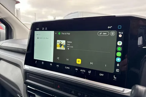 BT75MFO Volkswagen Transporter 2.0 TDI 150 Commerce Pro Van Automatic Thumbnail #46