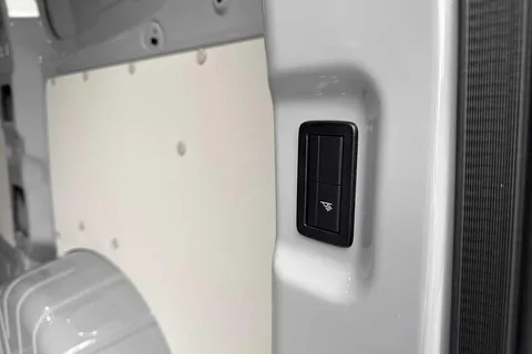 BG75ZKZ Volkswagen Transporter 2.0 TDI 110 Commerce Pro Van-2 Seats Thumbnail #35