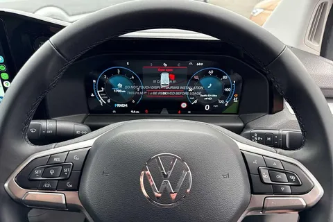 BT75MFO Volkswagen Transporter 2.0 TDI 150 Commerce Pro Van Automatic Thumbnail #49